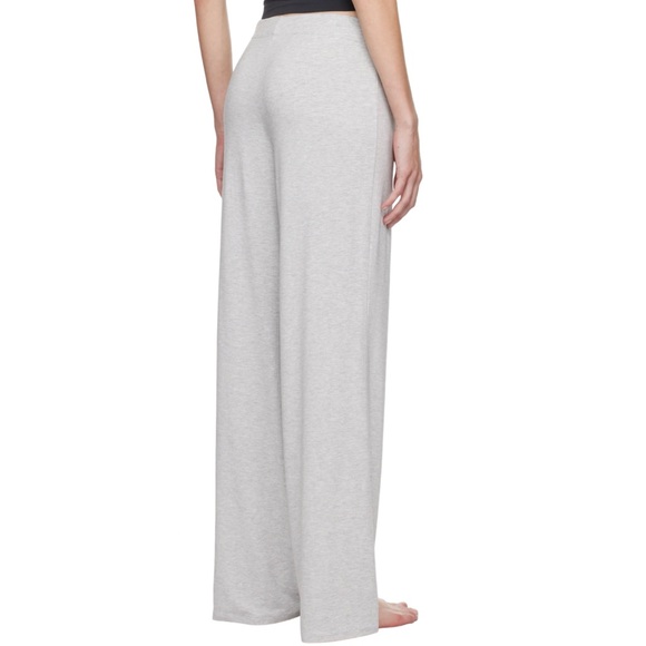 SKIMS Straight Leg Pant